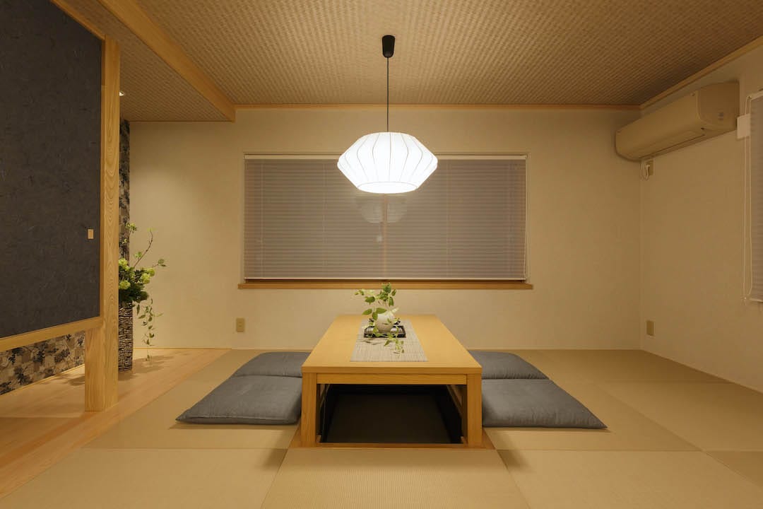 秦野展示場-夜間_1F和室