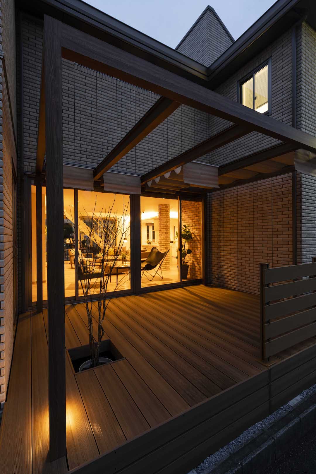 熊谷パルフェ展示場_夜1F玄関ホール