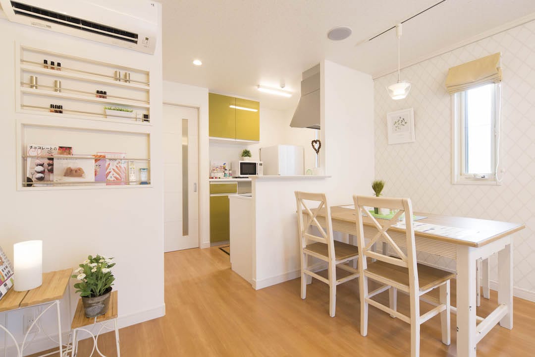 浦和展示場_2F階段