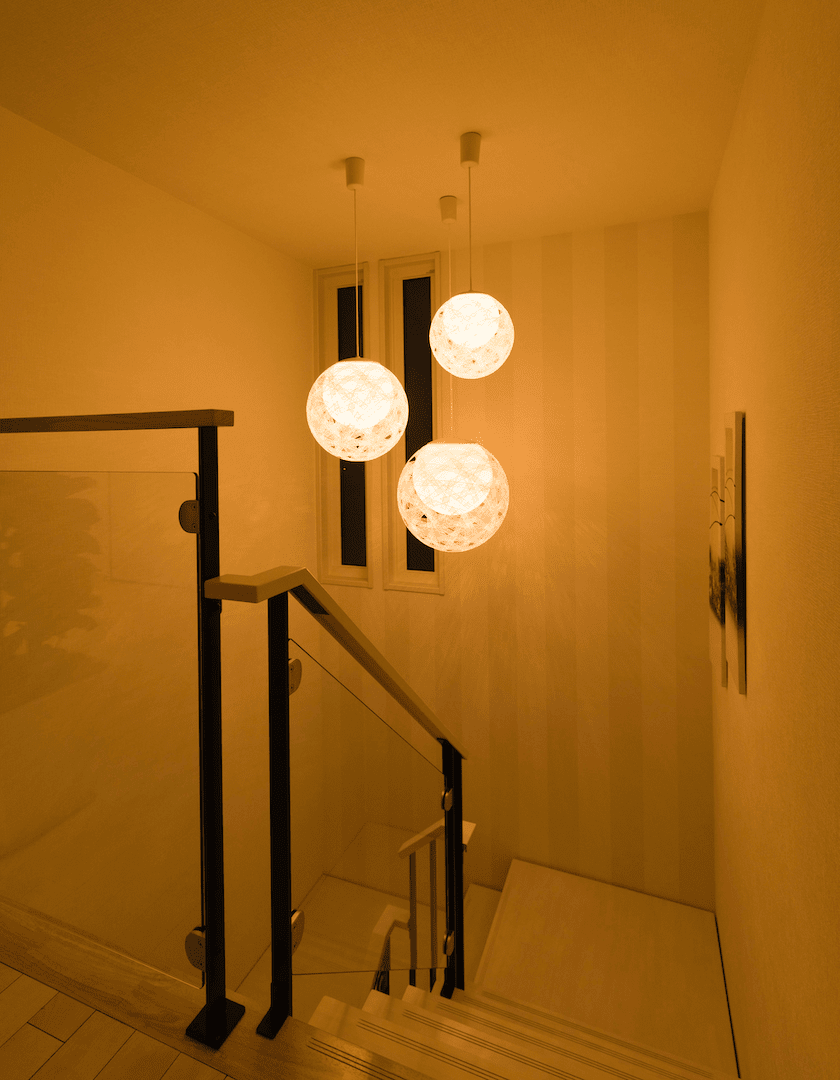 オークラランドデシオ展示場 夜間_3F階段