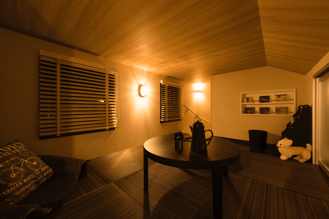 甲府小瀬パルフェ展示場_夜間_3F小屋裏