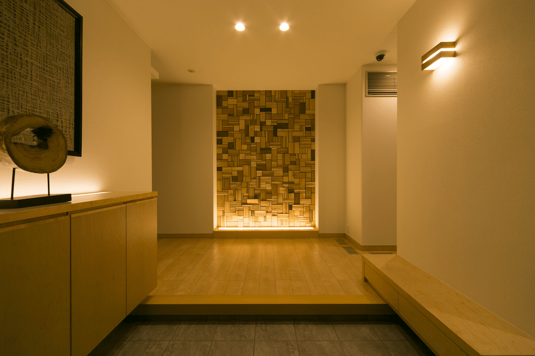 甲府昭和展示場_夜間_1階玄関ホール