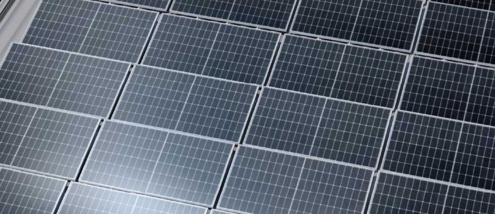 ソーラーパネル