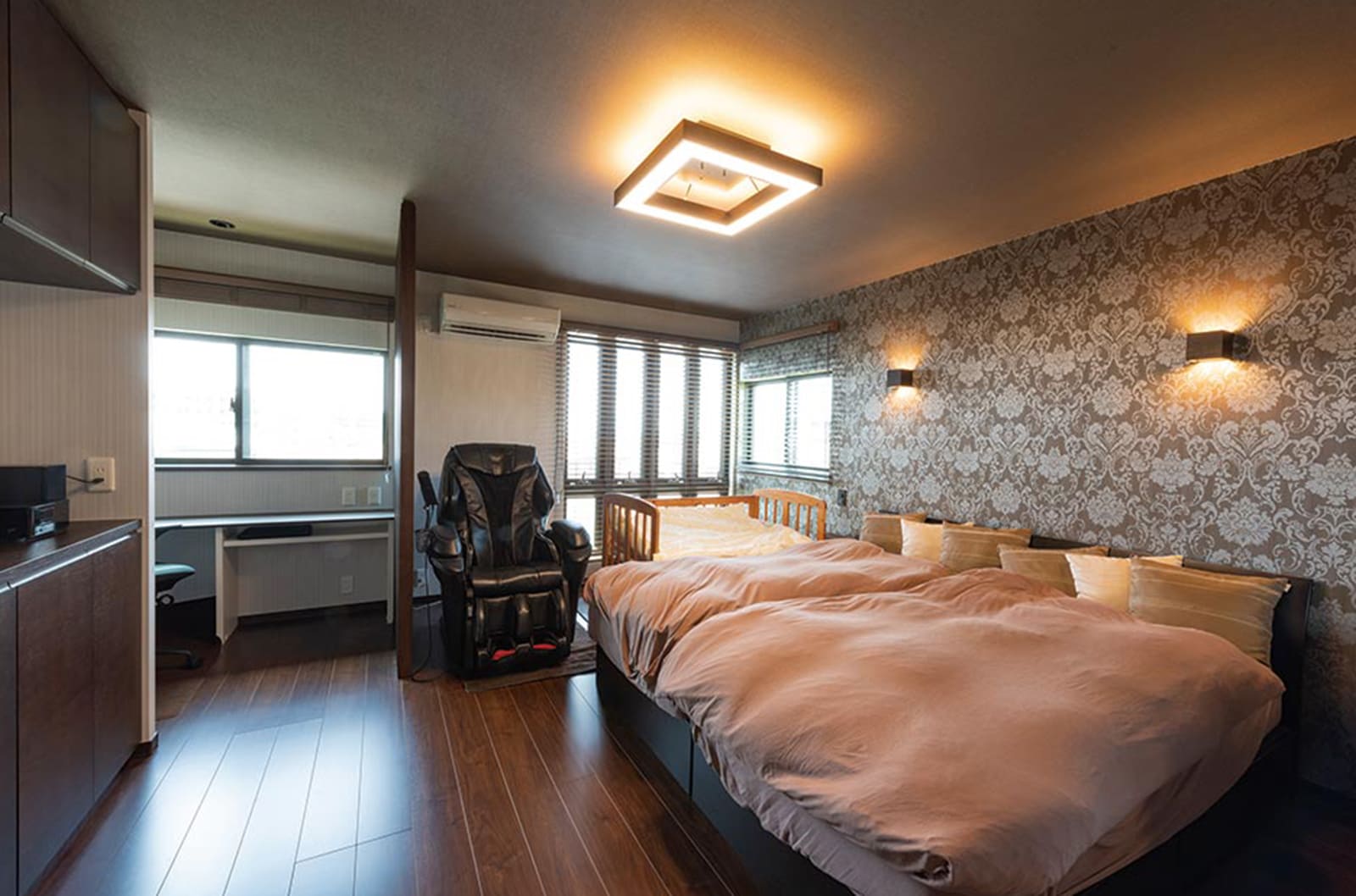 東京セキスイハイム建築実例_ご夫妻の寝室はホテルライクでラグジュアリーな雰囲気
