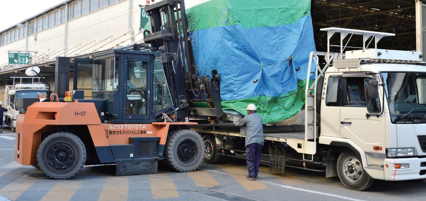 東京セキスイハイム_工場でつくる。だからできる確かな品質。